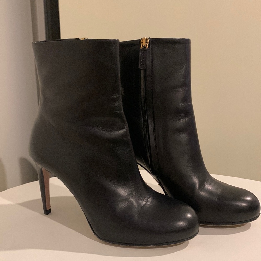 Gorgeous Gucci Booties 💕